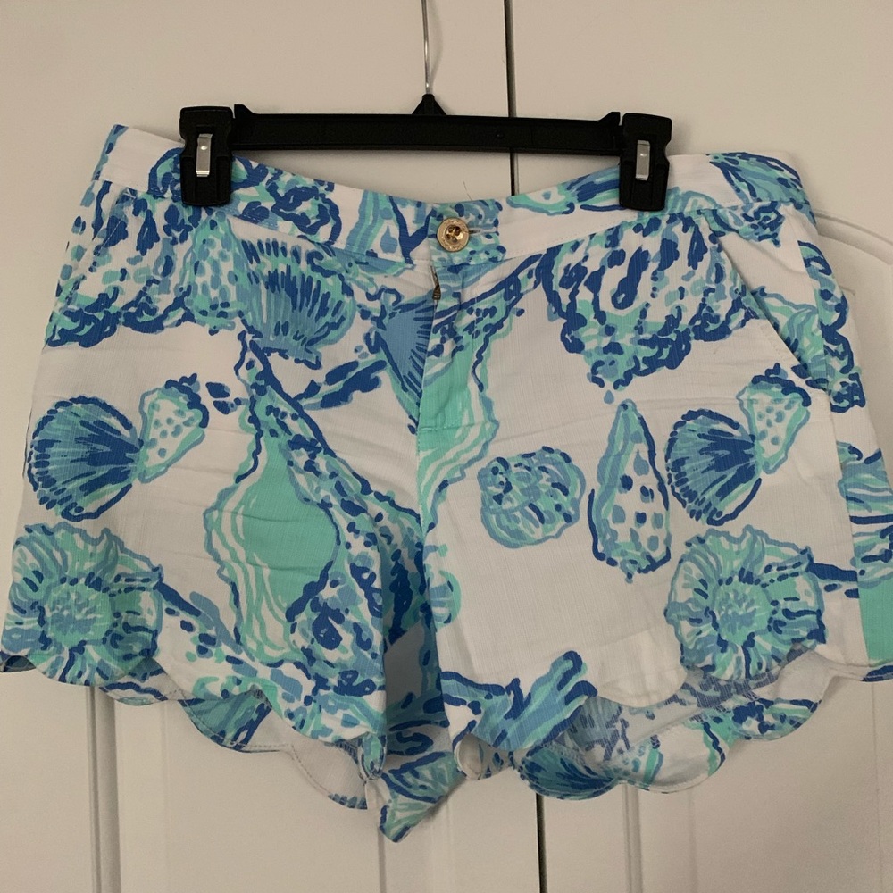 Lilly Pulitzer buttercup shorts